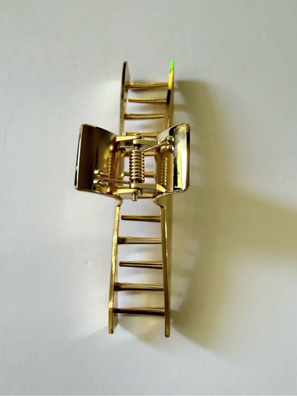 Yves Saint Laurent Beauty (YSL) Gold Hair Clip - Picture 3 of 3
